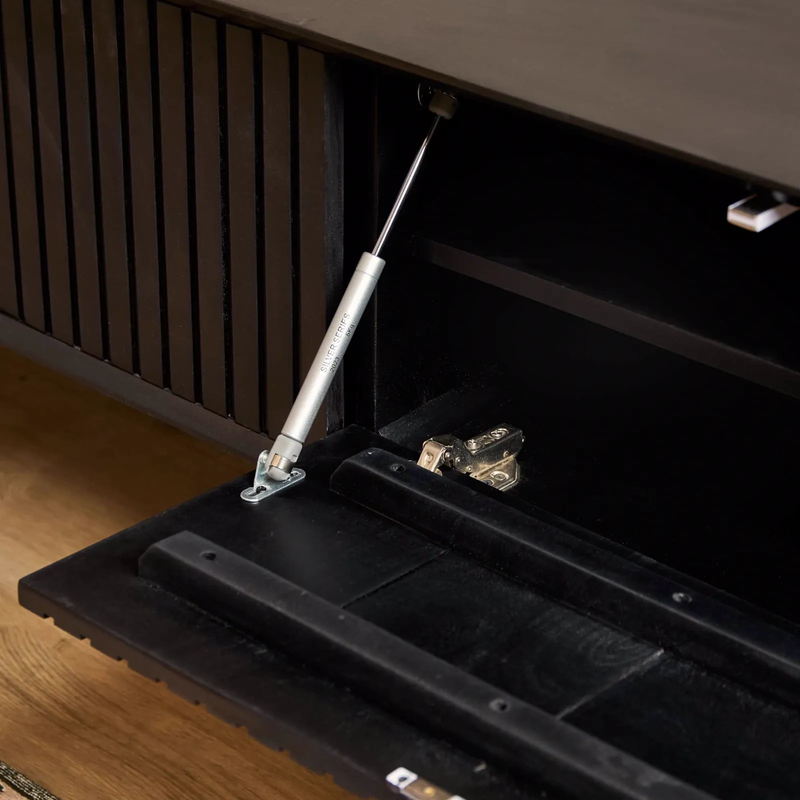 Floating TV Unit Madison Black | 200 cm - Starfurn