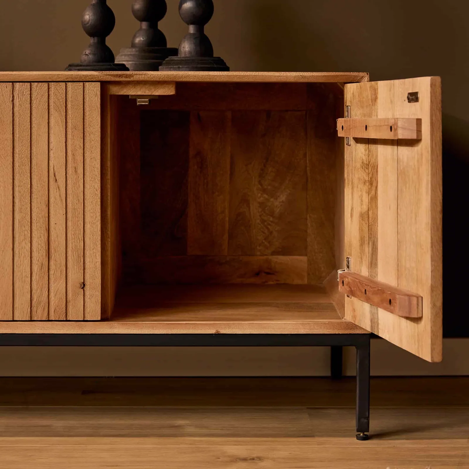 TV unit Madison Natural | 210 cm - Starfurn