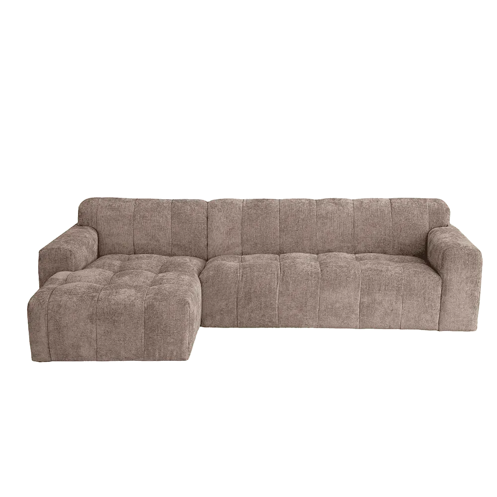 Austin 2 5-AR + Chaise L - Haga 39 cappuccino Sofa auf weißem Hintergrund, aus einer niedrigen Perspektive - Tower Living