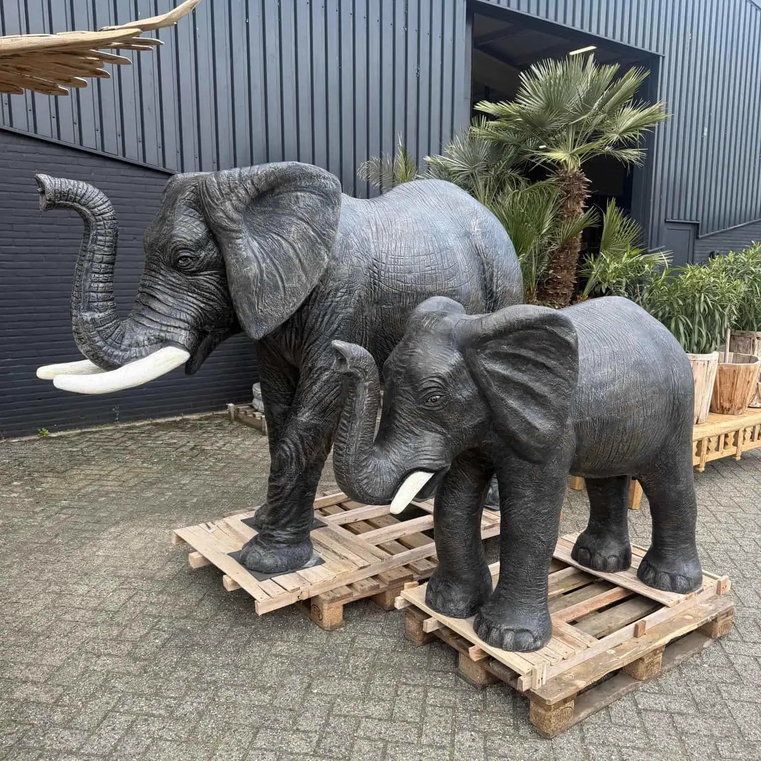Polystone Elephant with Water Jet | Garden Fountain Statue - World of Brosi