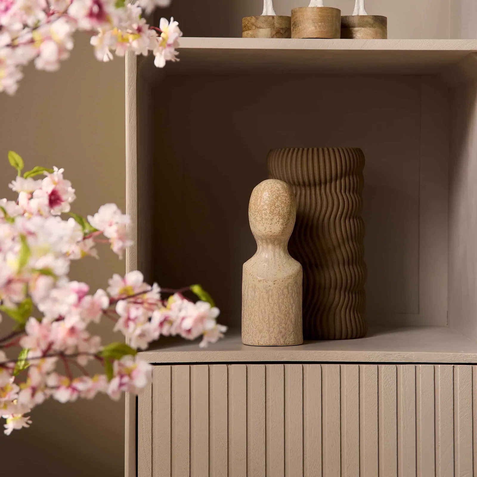 Bookcase Madison Sand Mango Wood 55 cm - Starfurn