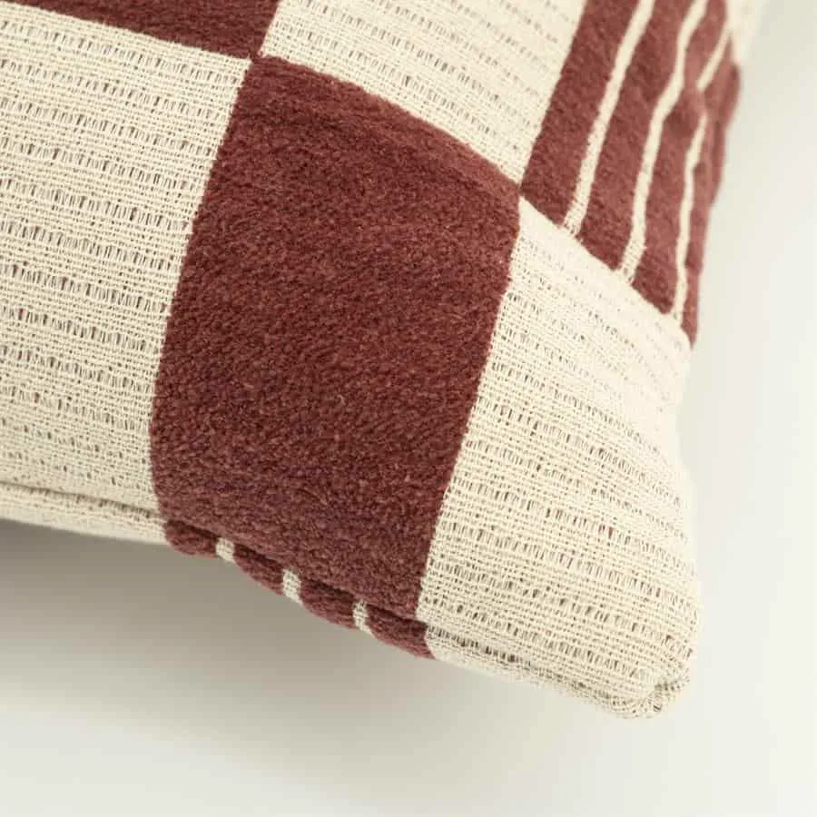 Cushion Twist 45x45 cm - burgundy - By-Boo
