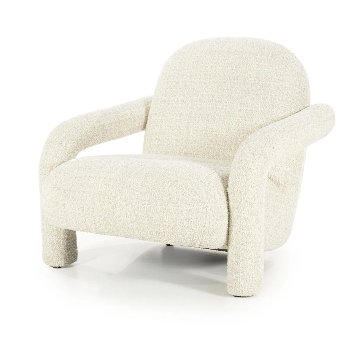 Sessel Monica - beige Asti auf weißem Hintergrund, aus einem niedrigen Blickwinkel fotografiert - Eleonora