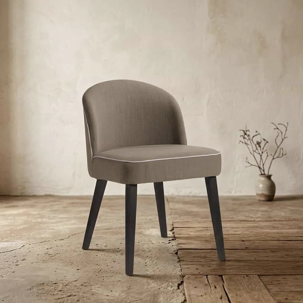 Esszimmerstuhl Claire von PMP Furniture bei Mokana
