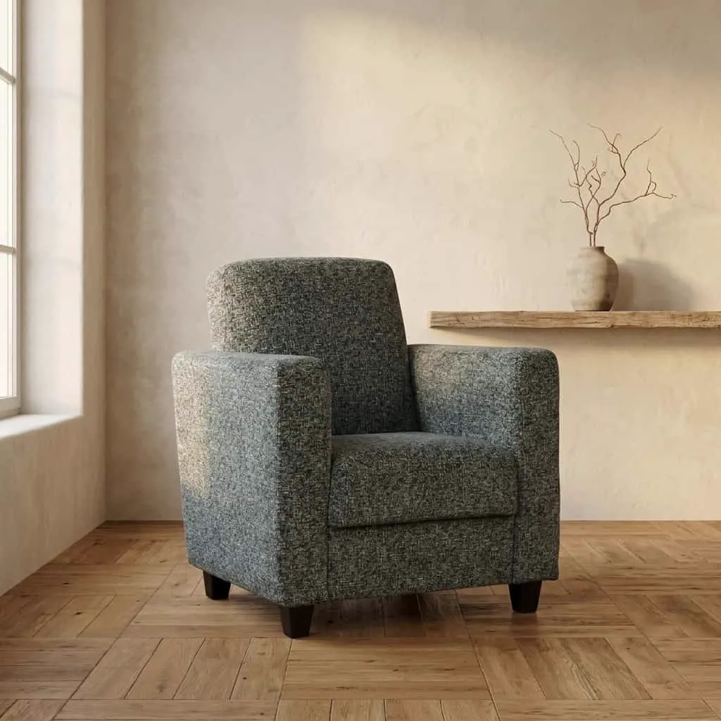 Armchair Bella