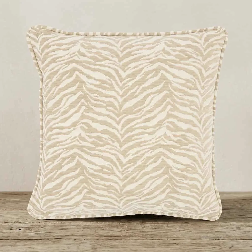 Cushion Tigra 45x45 cm, beige - By-Boo