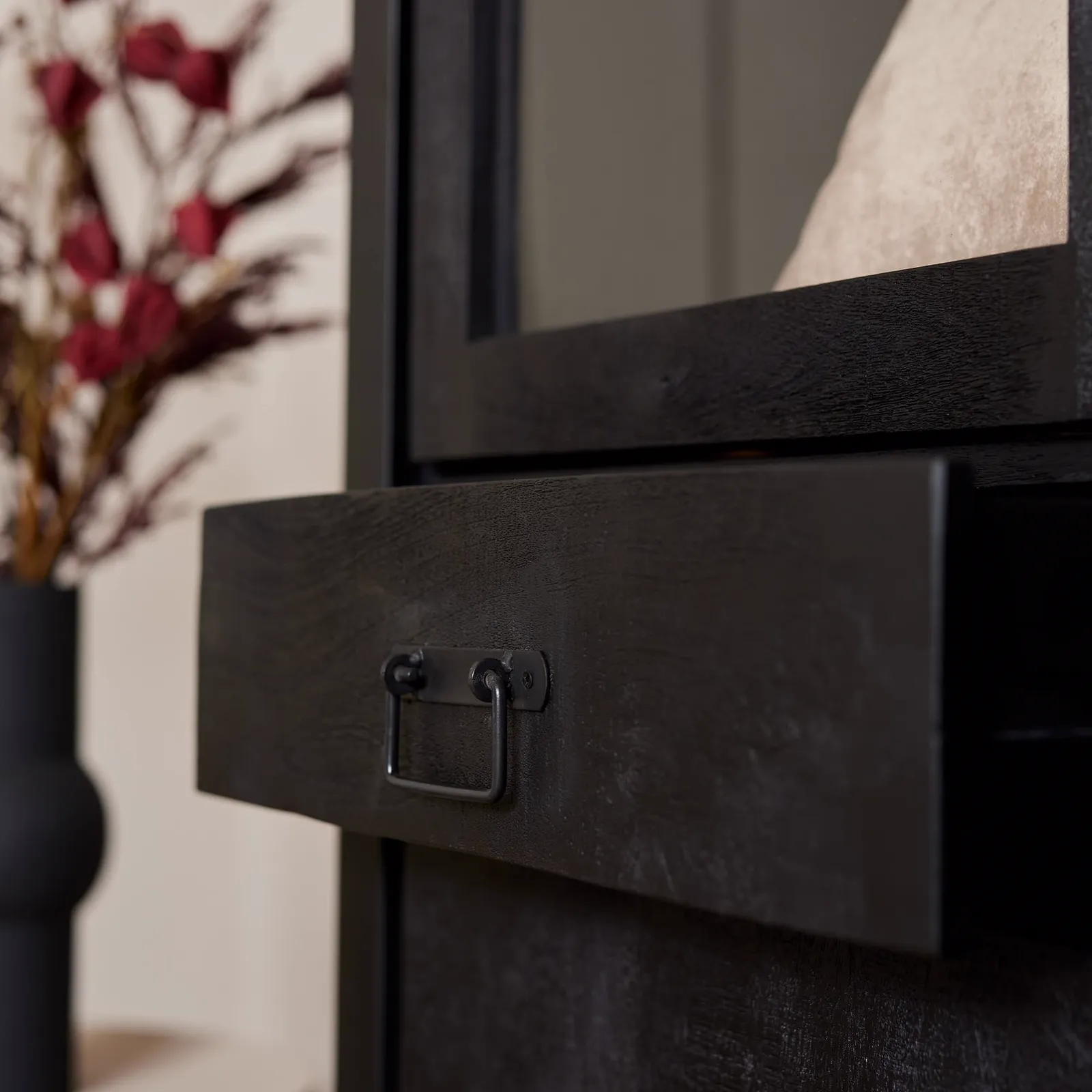Display cabinet Boaz Black Mango Wood 115 cm - Starfurn