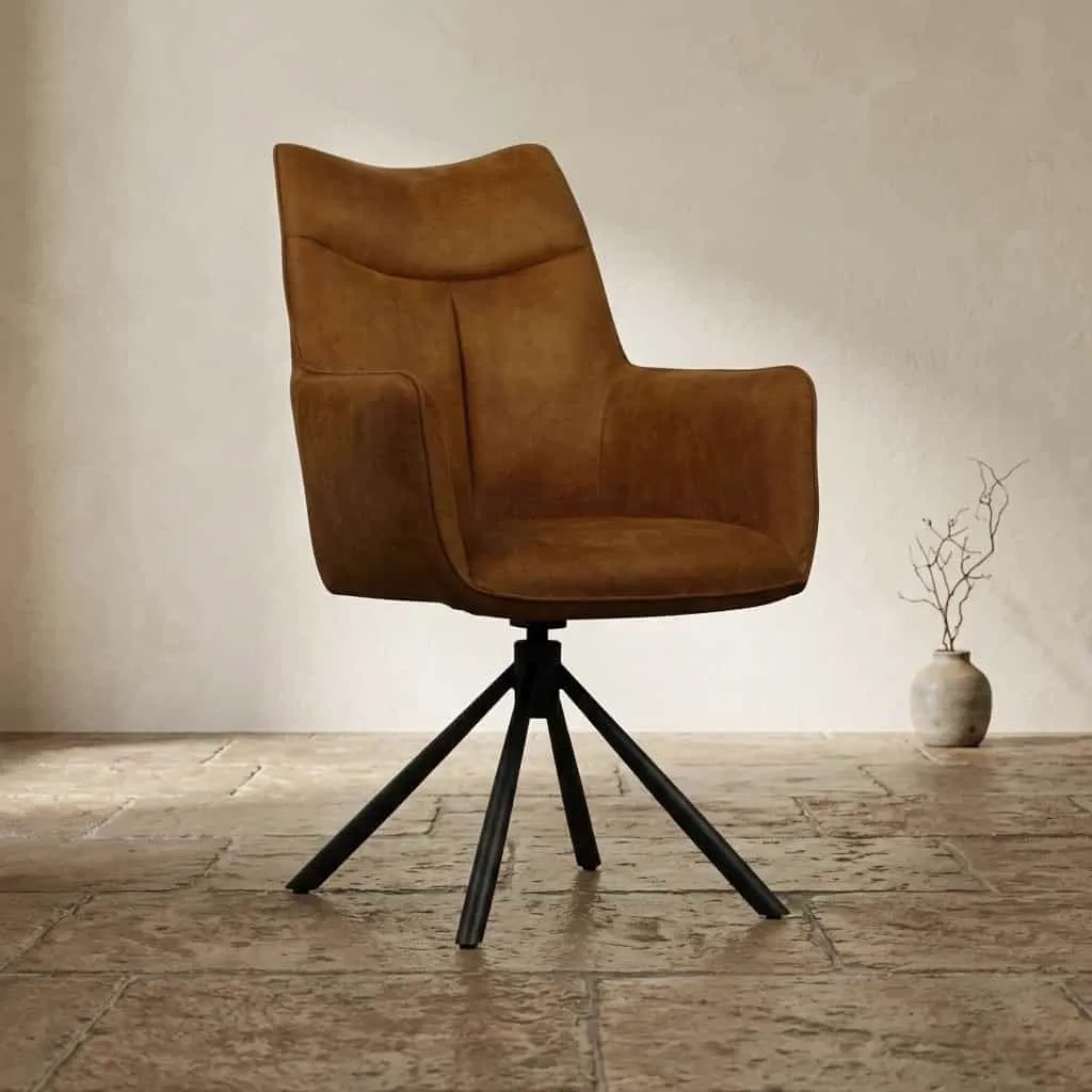 Stoelen bij Mokana Meubelen