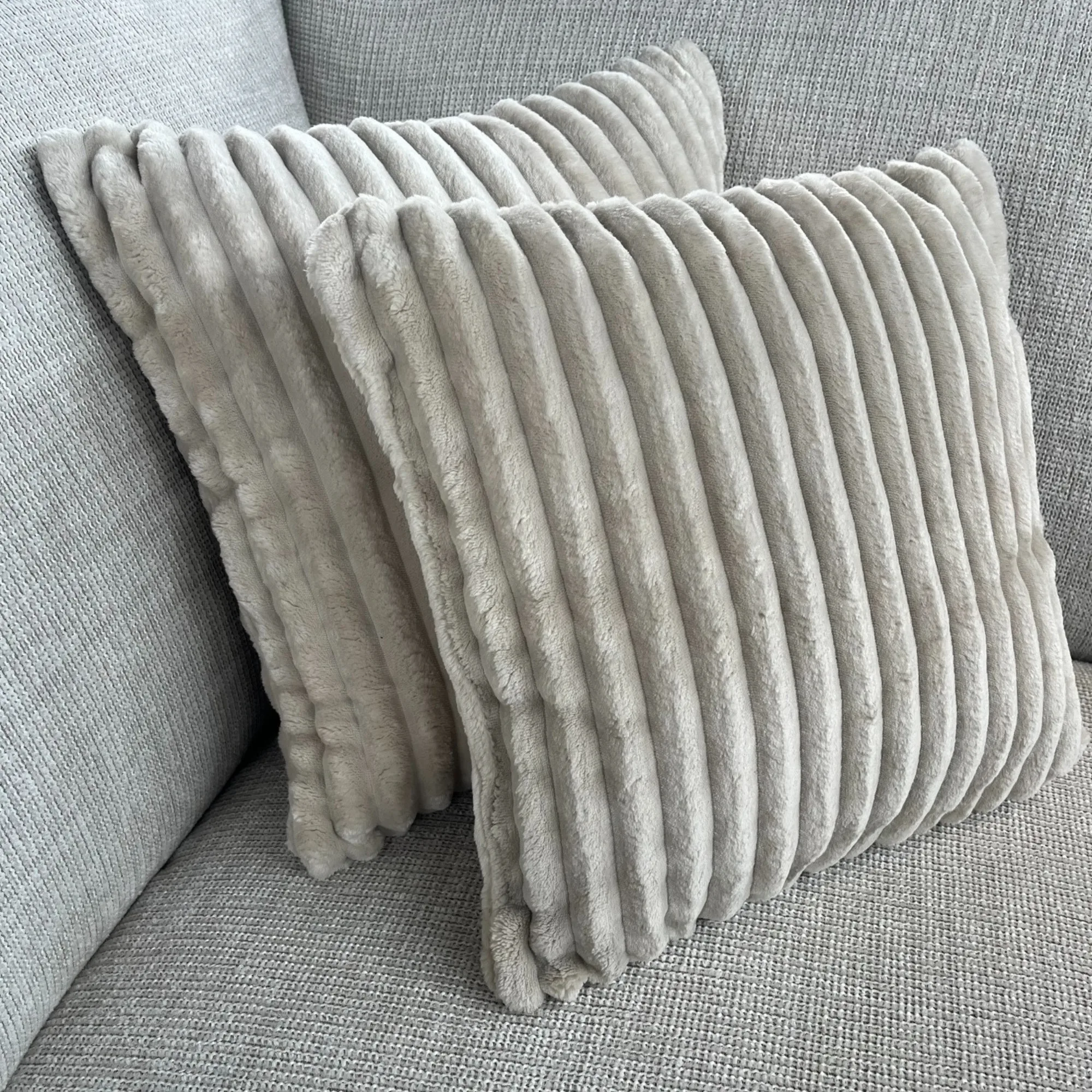 MySofa Teddy Kissen Beige 45x45 cm