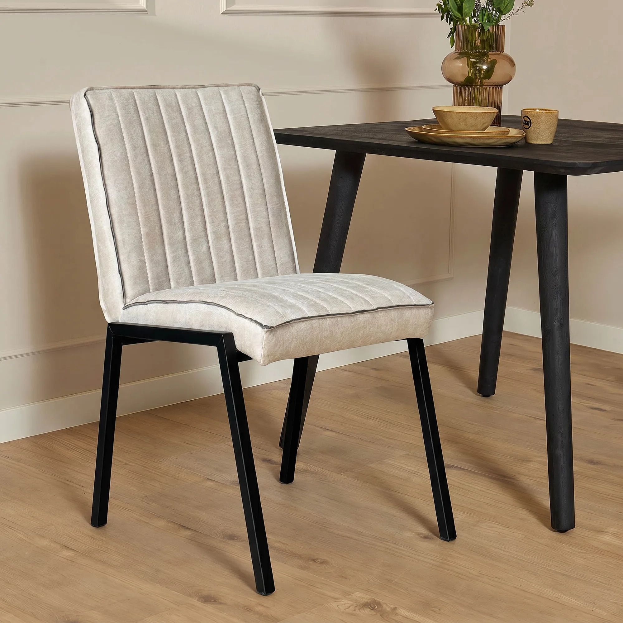 Industriële eetkamerstoel Tivoli, beige eco-leer (set van 2) - Starfurn