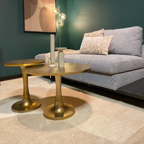 Runder Couchtisch Amara, goldenes Aluminium - Starfurn