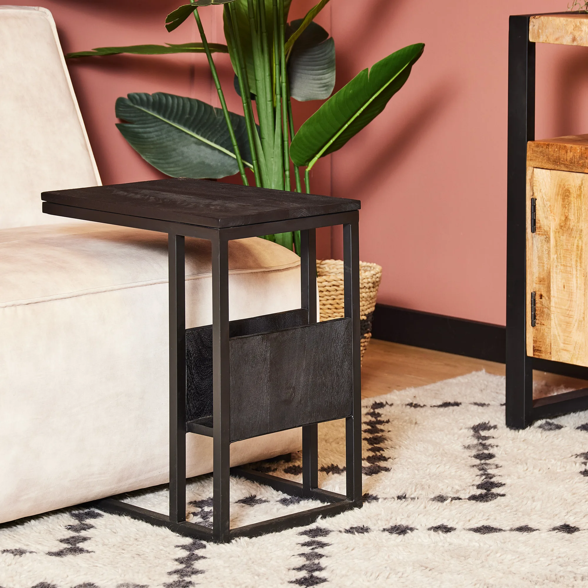 Slider schwarz Mangoholz mit Briefablage - Starfurn