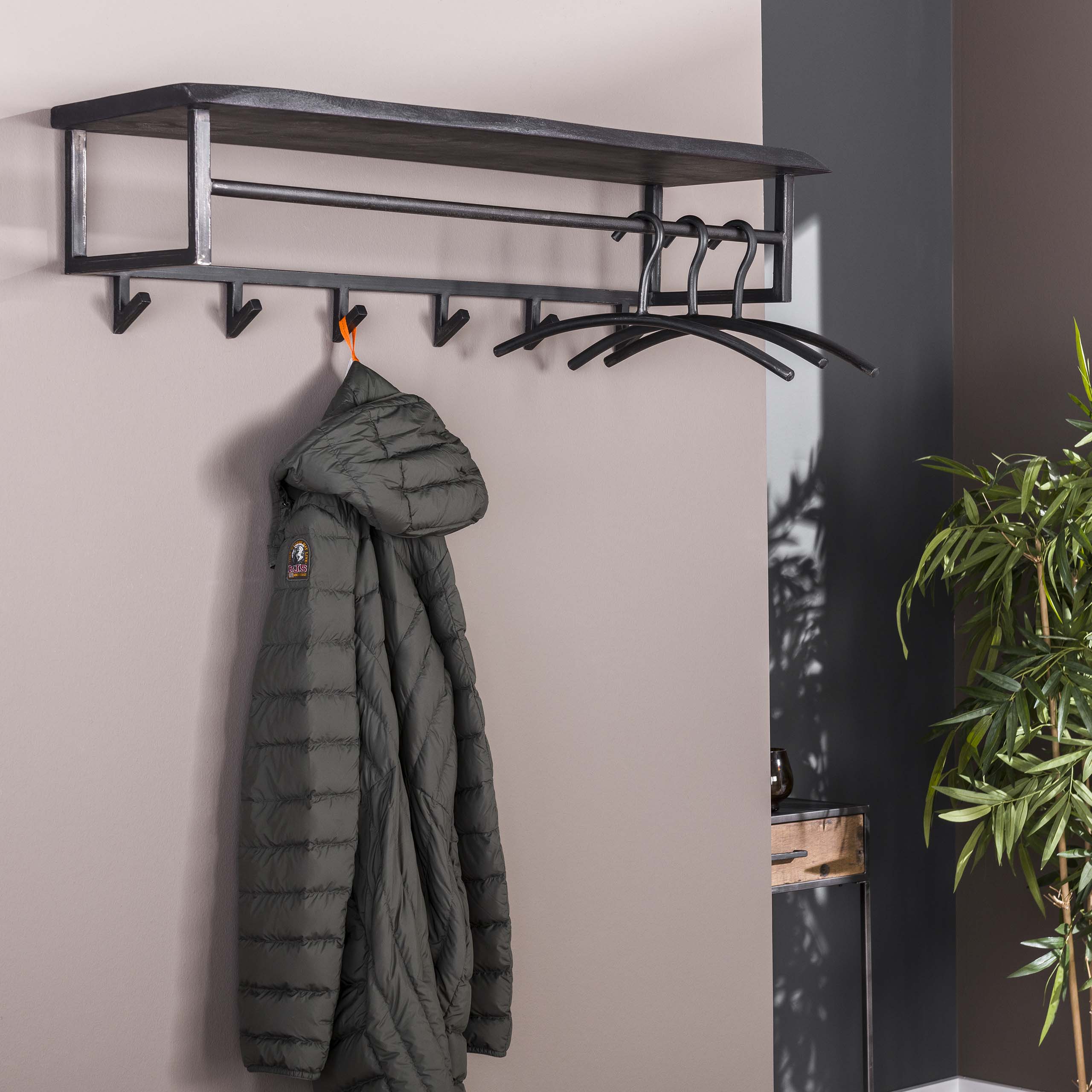 Coat Rack Yucon hat shelf 6H / Solid acacia black - Zijlstra