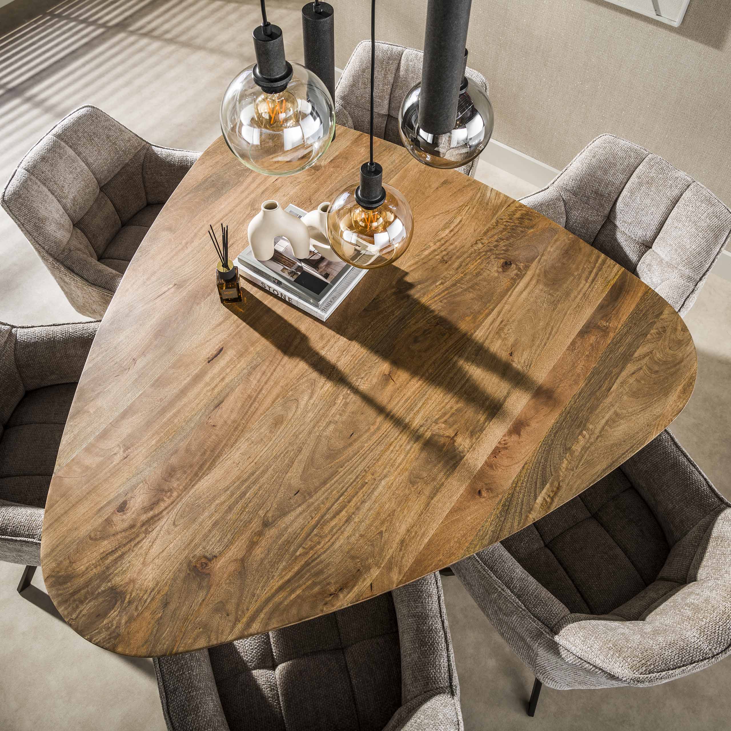 Eettafel Wave Centro driehoekig 150cm / Massief mango zand - Zijlstra