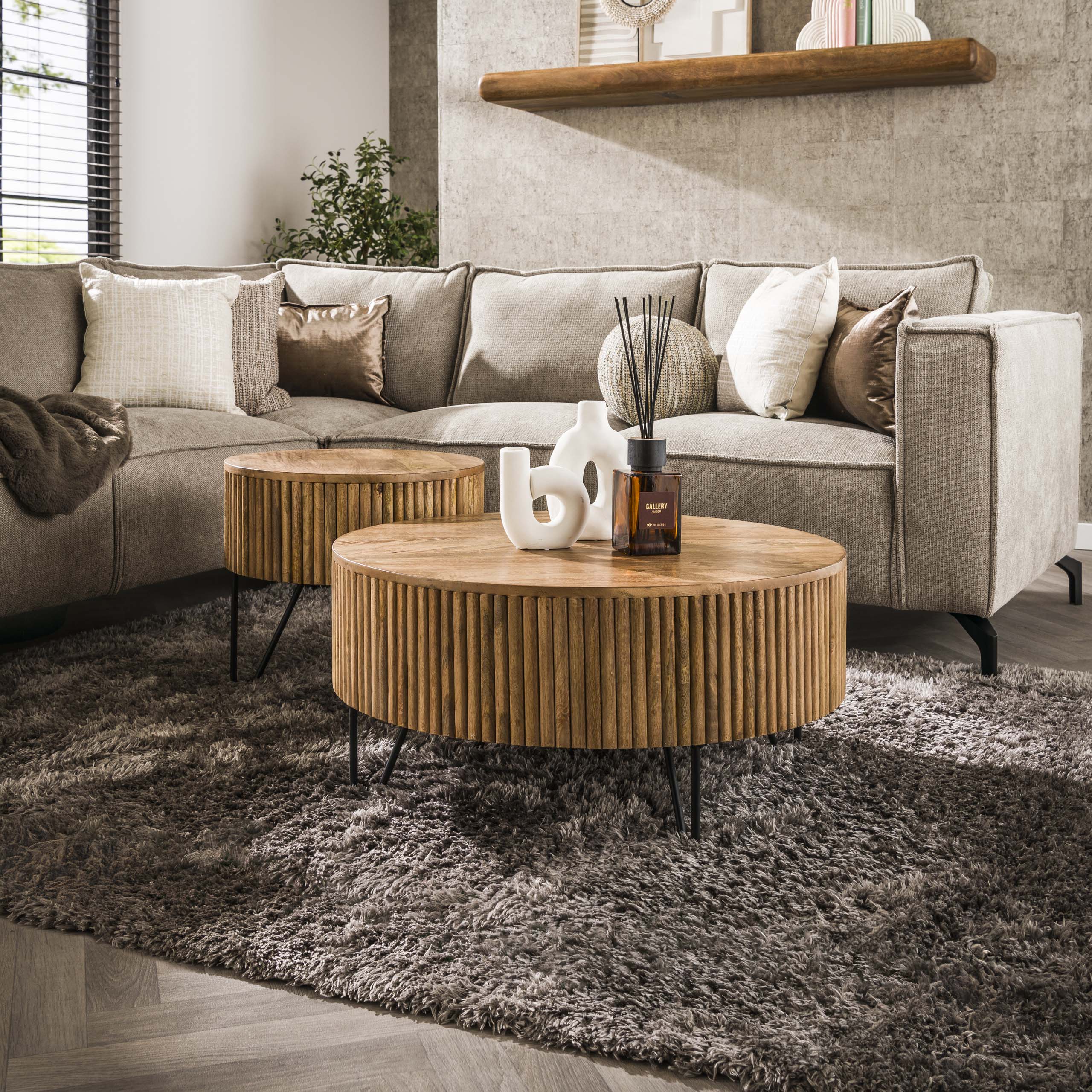 Couchtisch Wave rund 2er-Set / Massives Mangoholz Sand - Zijlstra