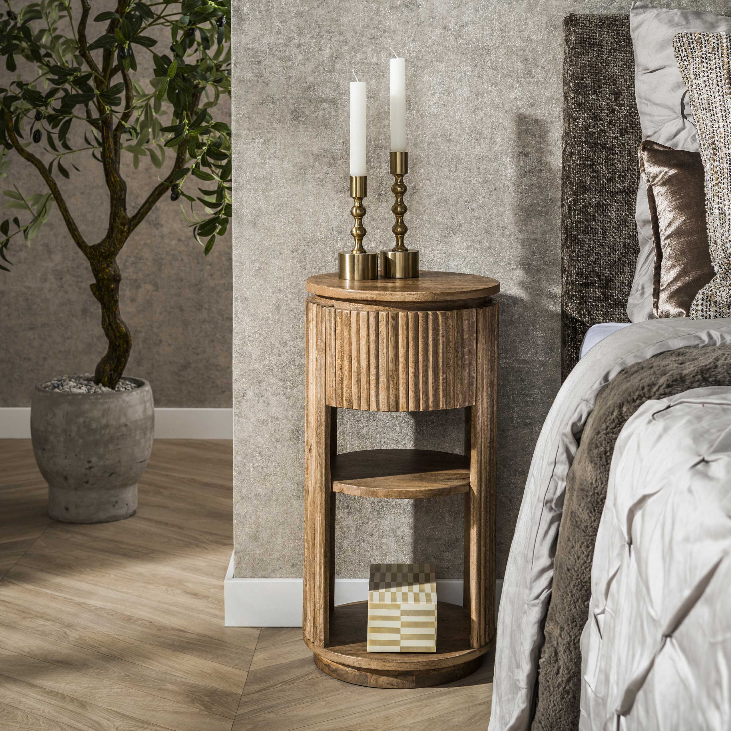Wave XS Bedside Table round 1 drawer / Solid mango sand - Zijlstra