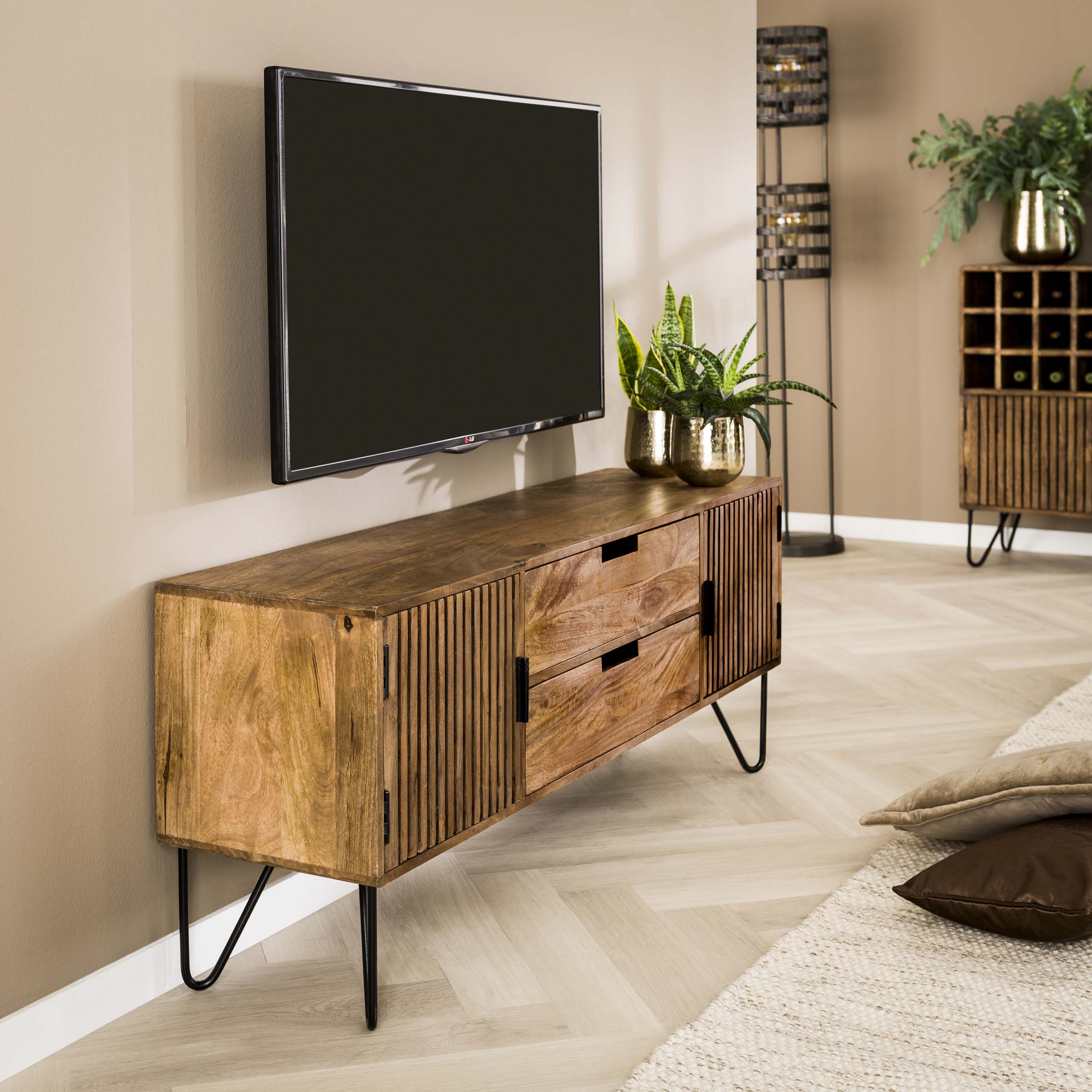 TV Unit Tweak 2 drawers 2 doors / Solid mango wood sand - Zijlstra