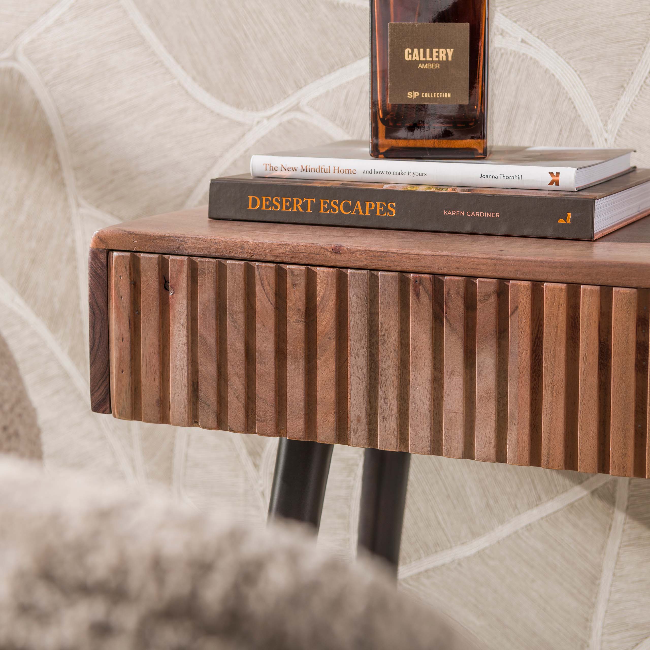 Hall/Dressing Table Carve 3 drawers / Solid acacia brown - Zijlstra
