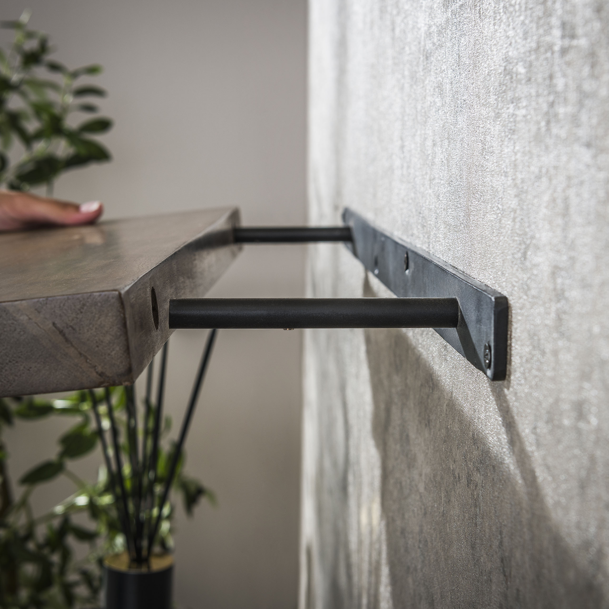 Estante de pared Carve 60 cm / Acacia maciza marrón - Zijlstra