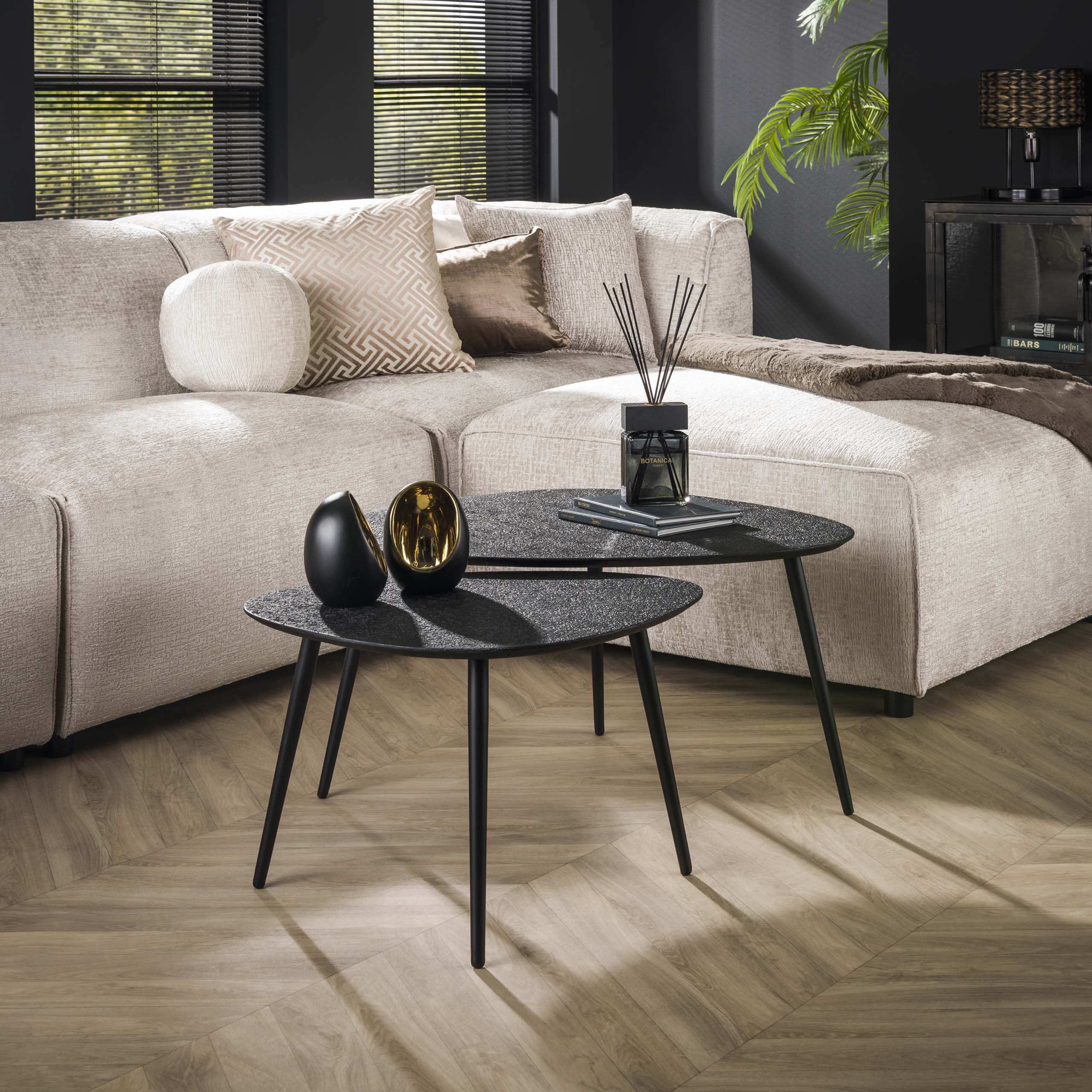 Organisches Couchtisch-Set Metallic (2-teilig) in Grau - Emmo Design