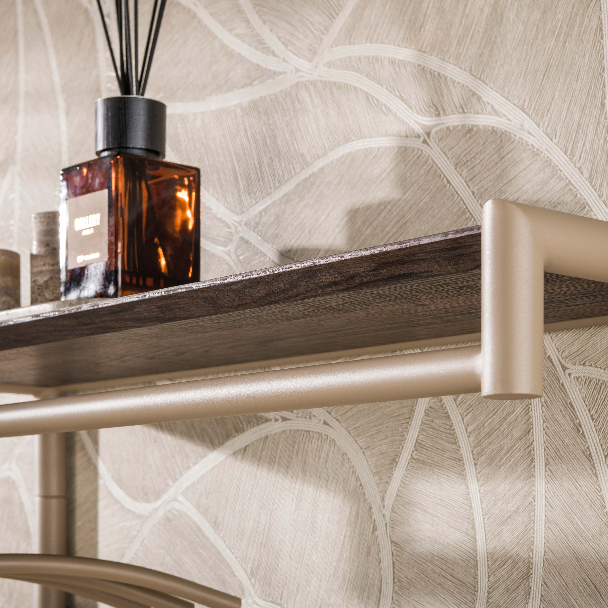 Kapstok Terra hoog roede en hoedenplank 3x7 haken / Beige - Zijlstra