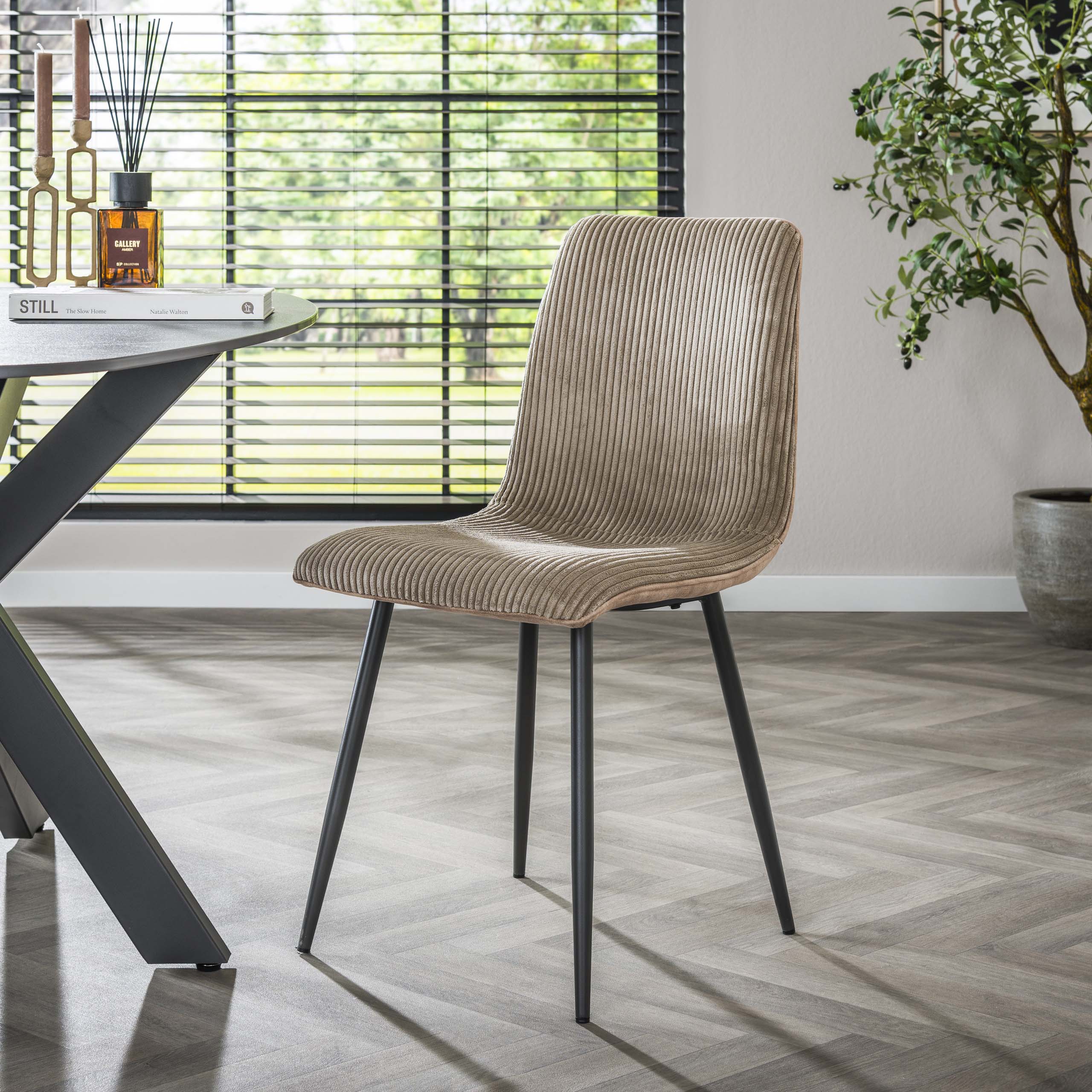 Stuhl Rib in Rock Sand (4er-Set) - Emmo Design