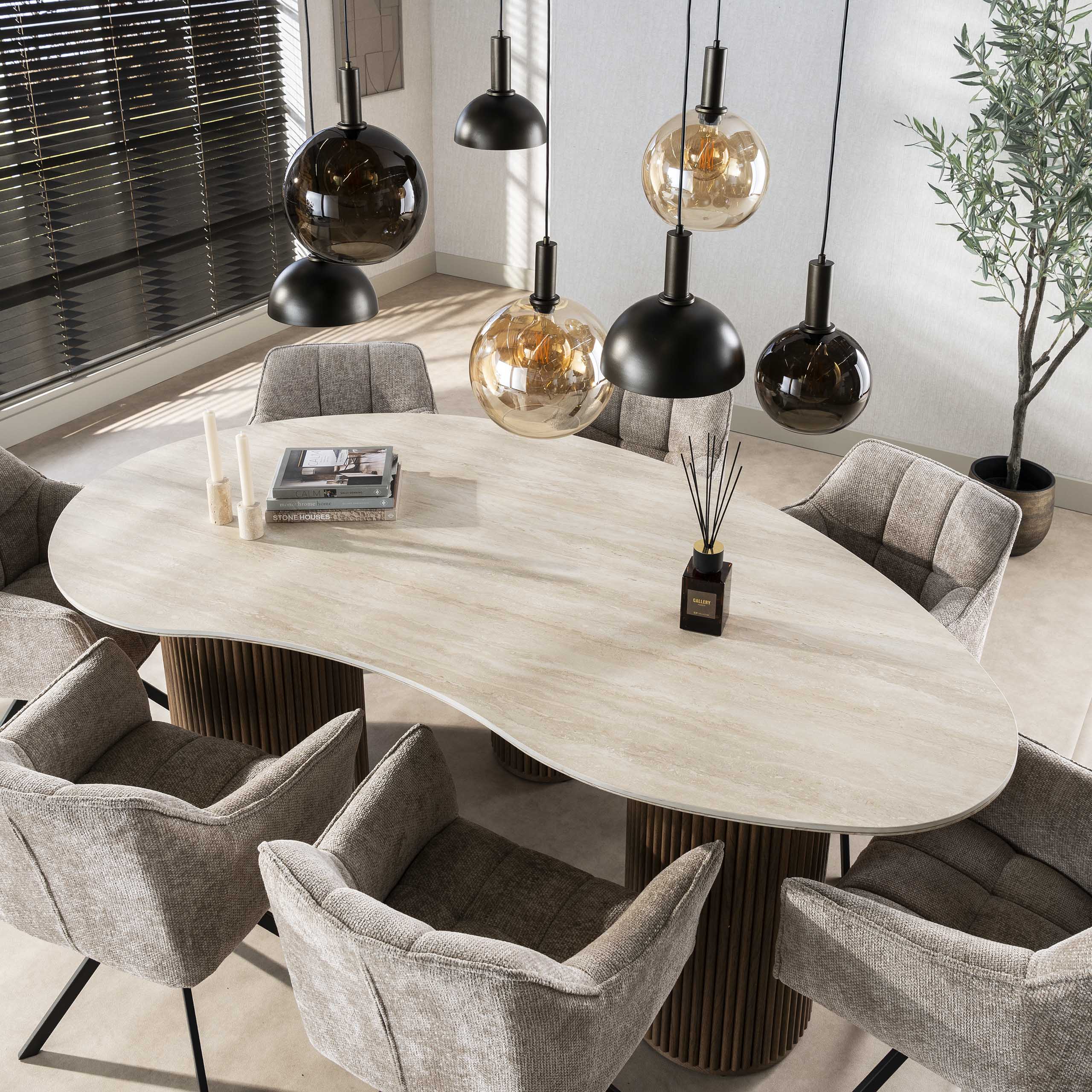 Eettafel Romano niervormig 215cm / 3D keramiek travertin - Zijlstra