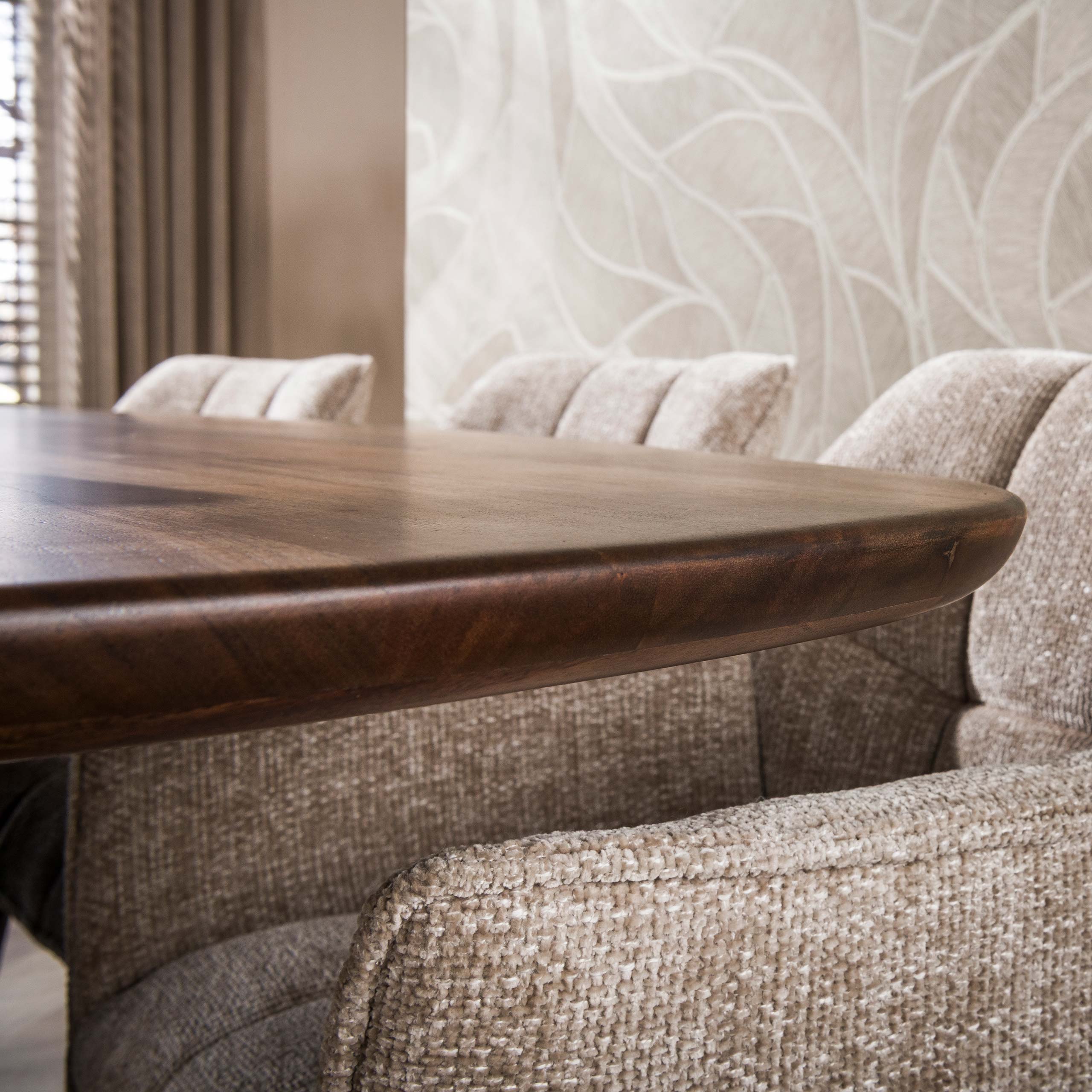 Eettafel Central deens ovaal 180cm / Massief acacia bruin - Zijlstra