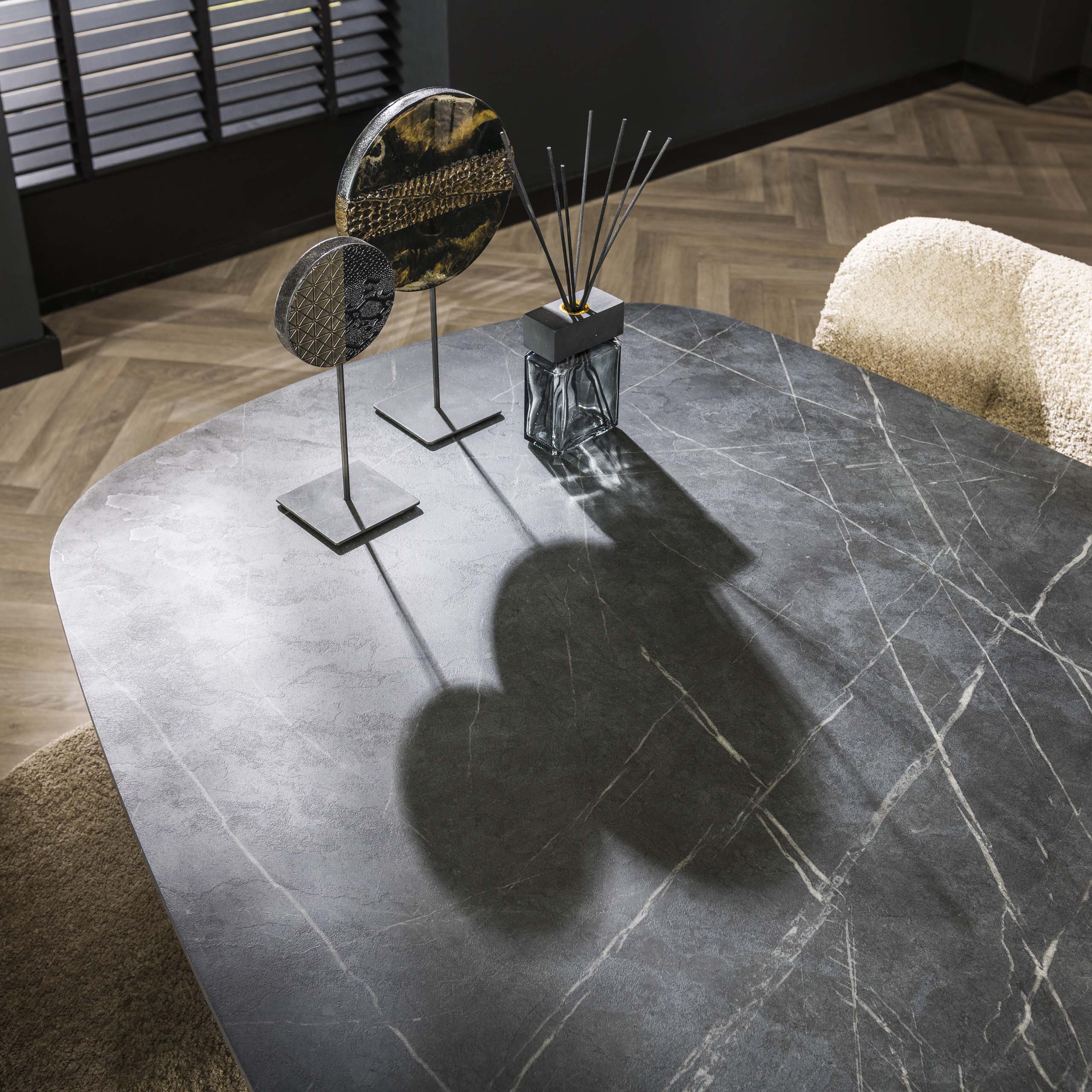 Dining table Onyx Cross Danish oval 150cm / 3D melamine graphite - Zijlstra