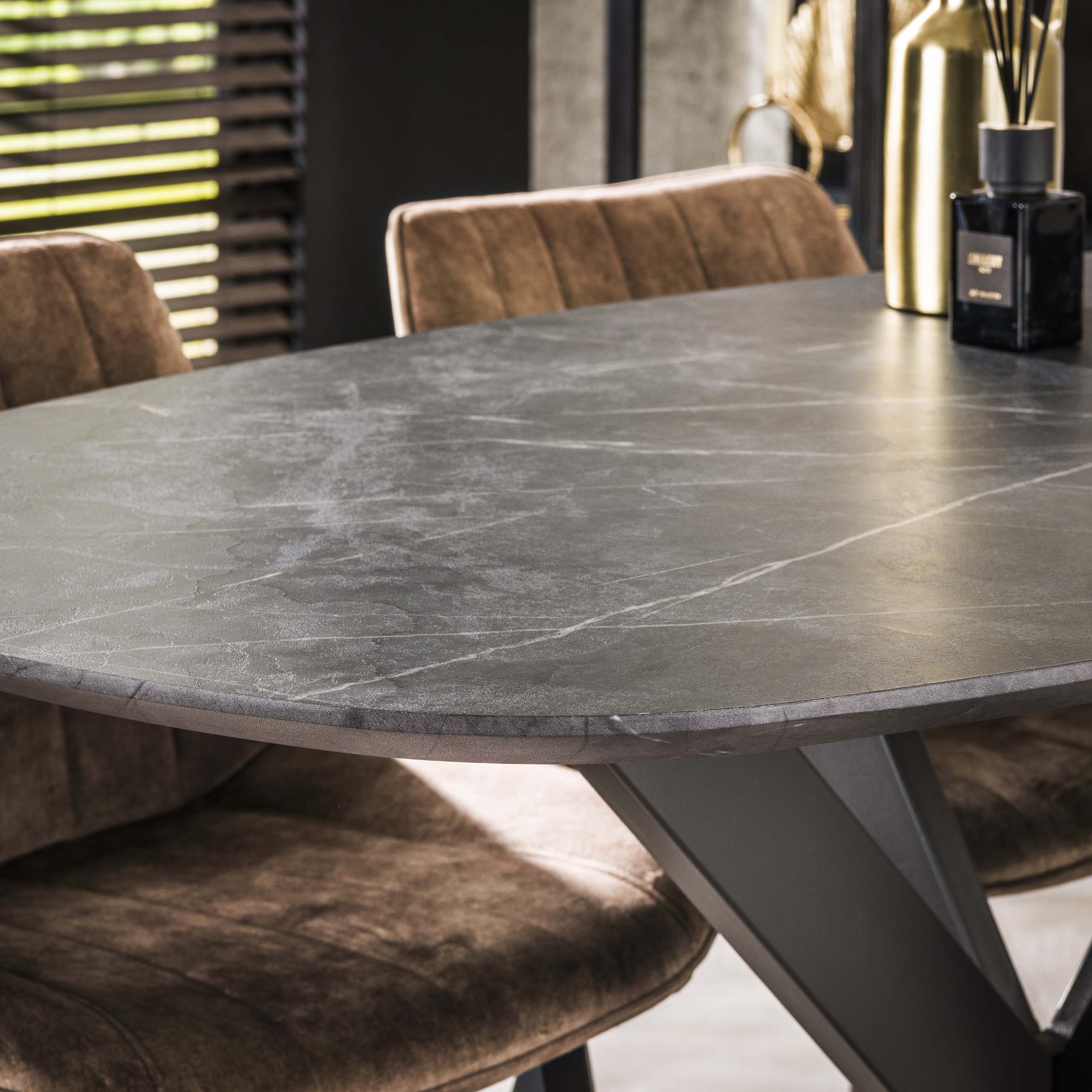 Bartafel Onyx Cross deens ovaal 140cm / 3D melamine graphite - Zijlstra