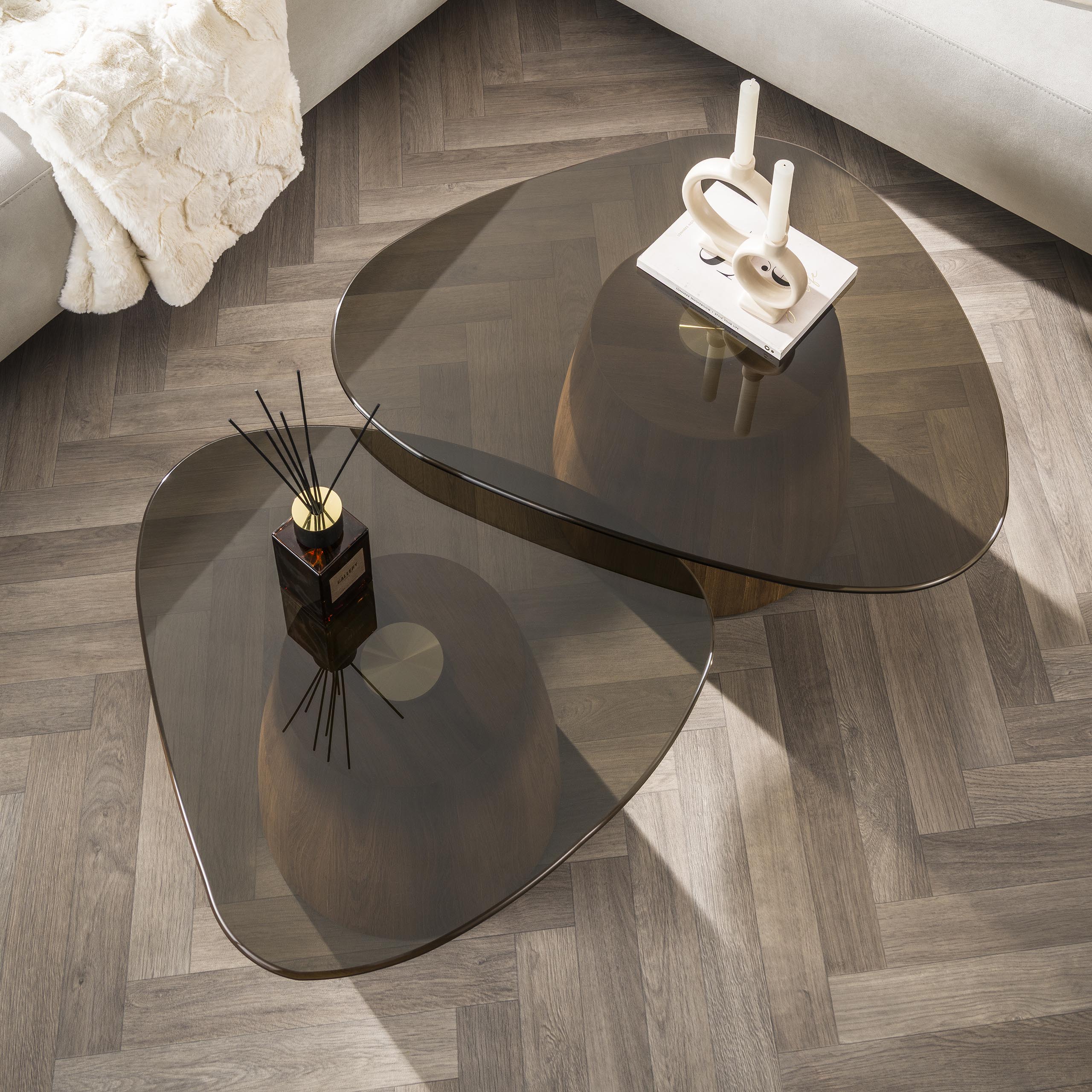 Couchtisch-Set Tinto dreieckig (2-teilig) in Bronzeglas (Brons Glas) - Emmo Design