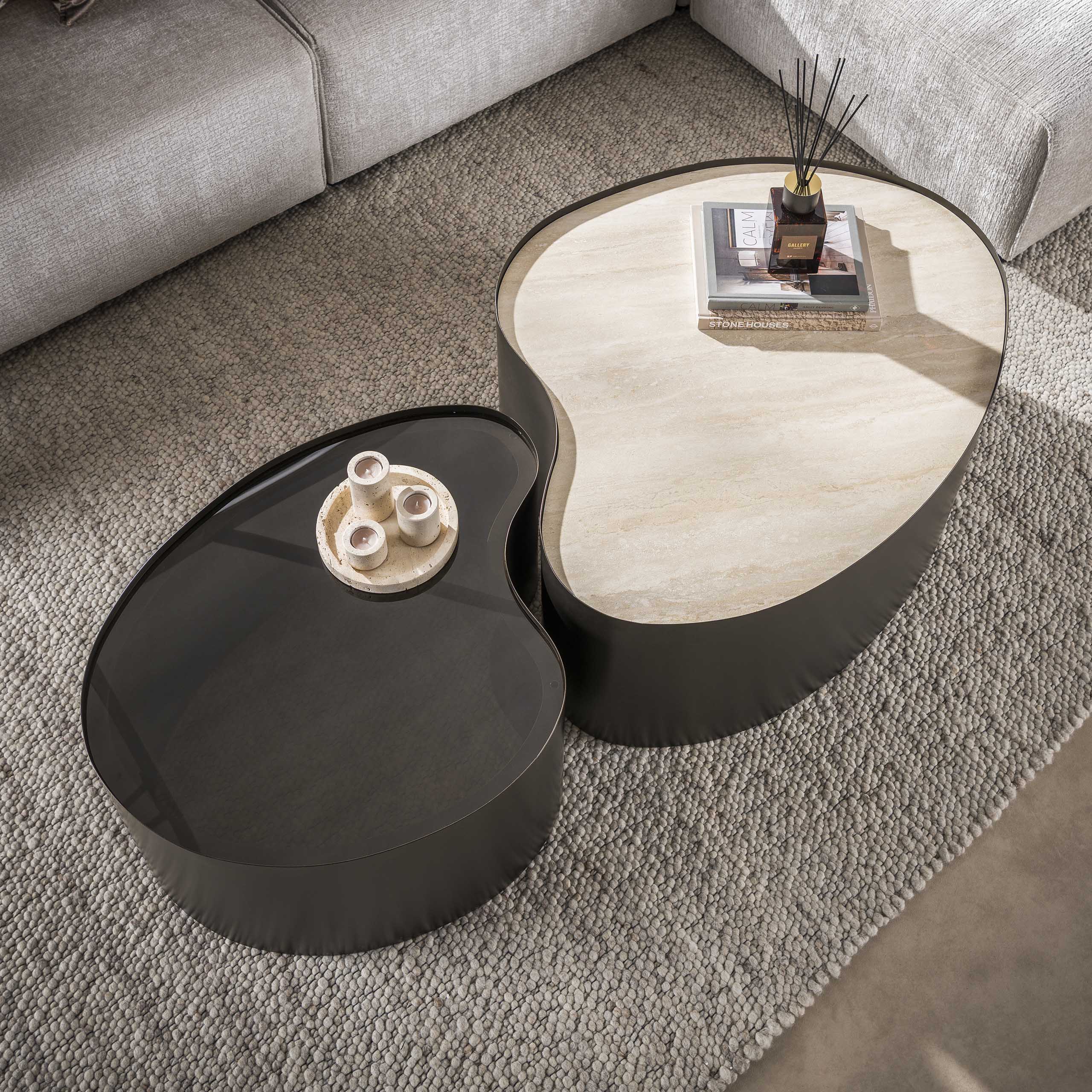 Organisches Couchtisch-Set Metal (2-teilig) in 3D-Keramik Travertin - Emmo Design