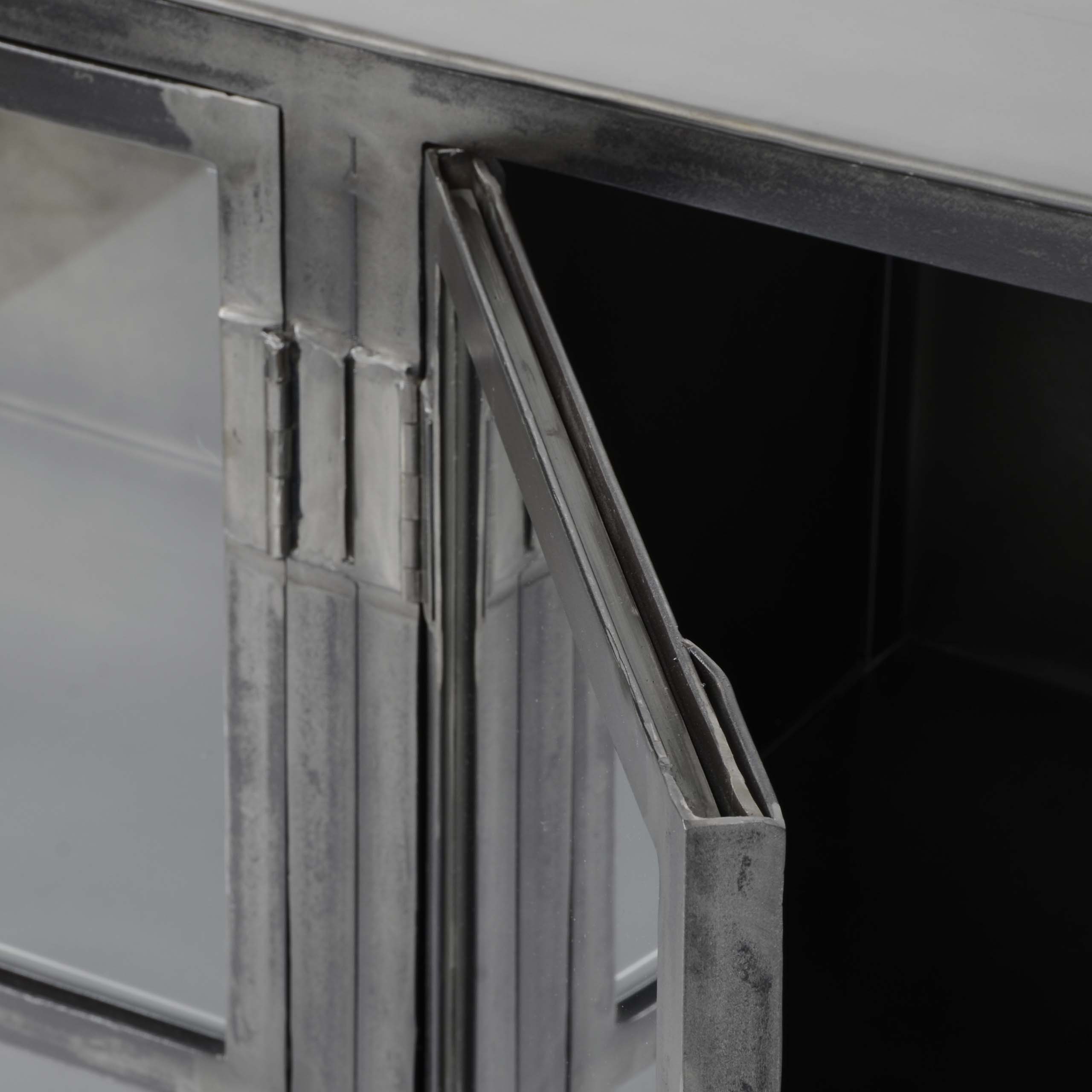 Dressoir Rift Metal 4 deuren / Gunmetal - Zijlstra