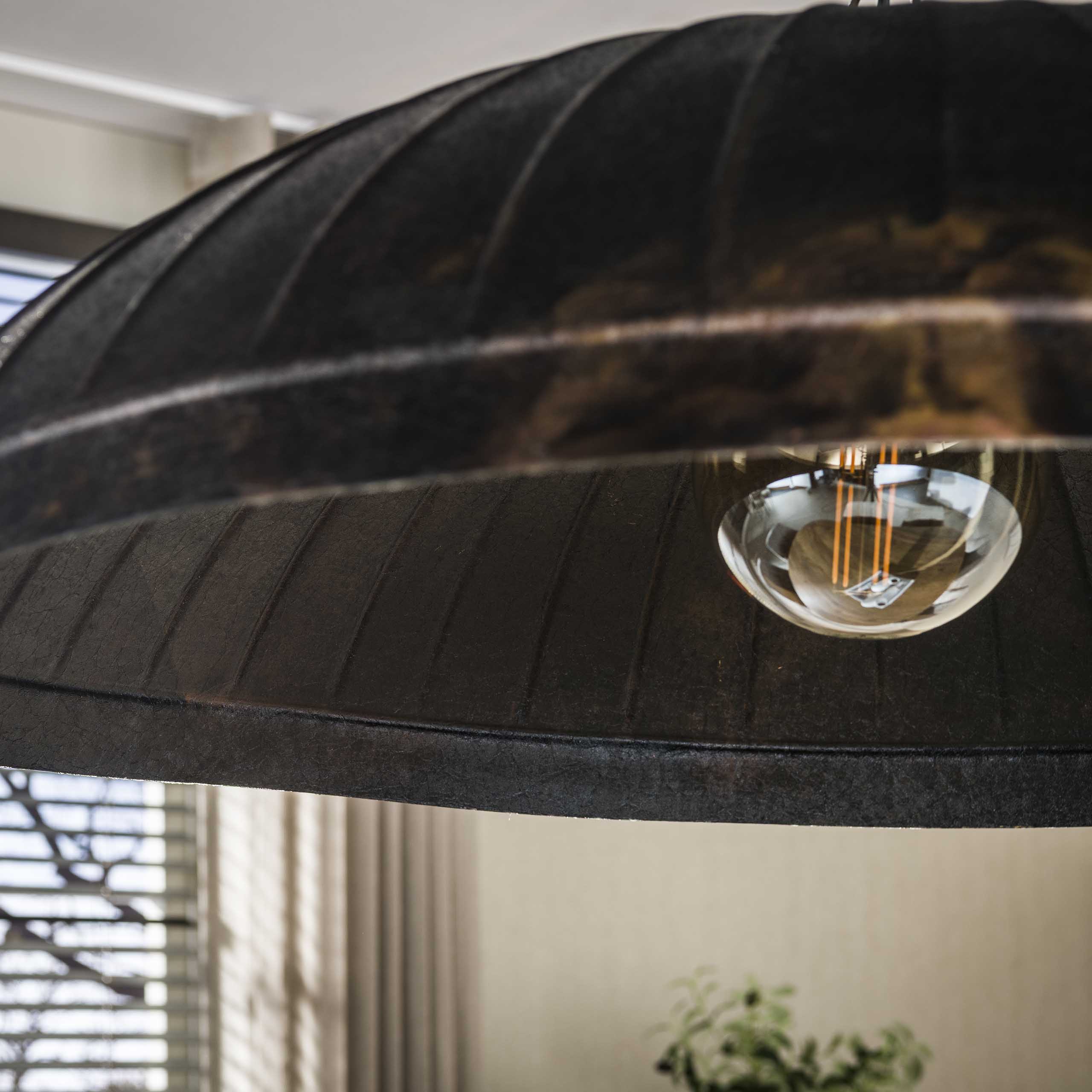 Pendelleuchte Guard 1-flammig Ø90cm in Smoked Brown - Emmo Design