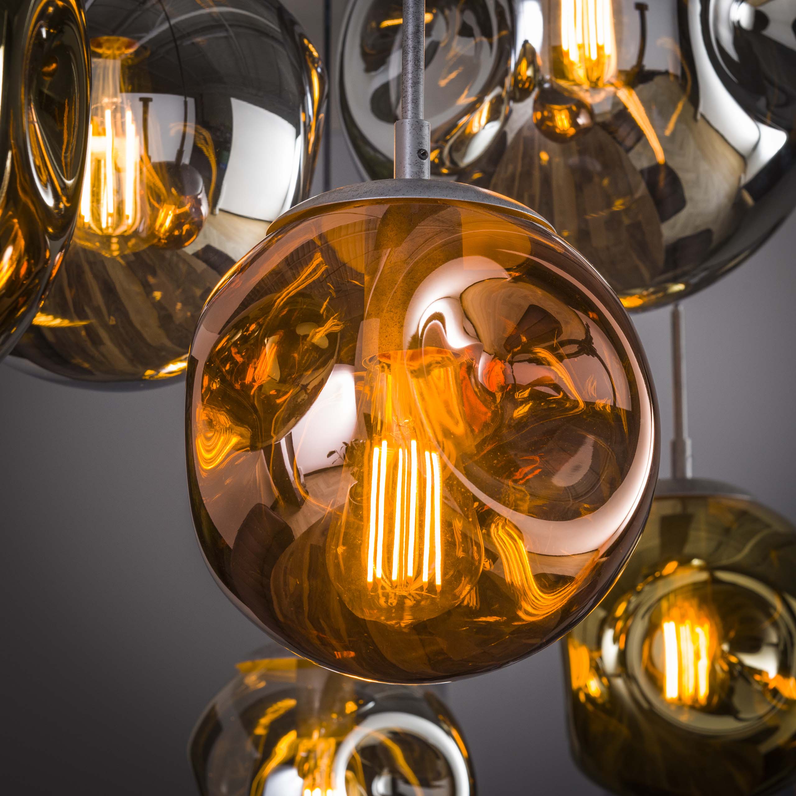 Pendelleuchte Stellar 4+3-flammig in Altsilber (Oud Silber) - Emmo Design