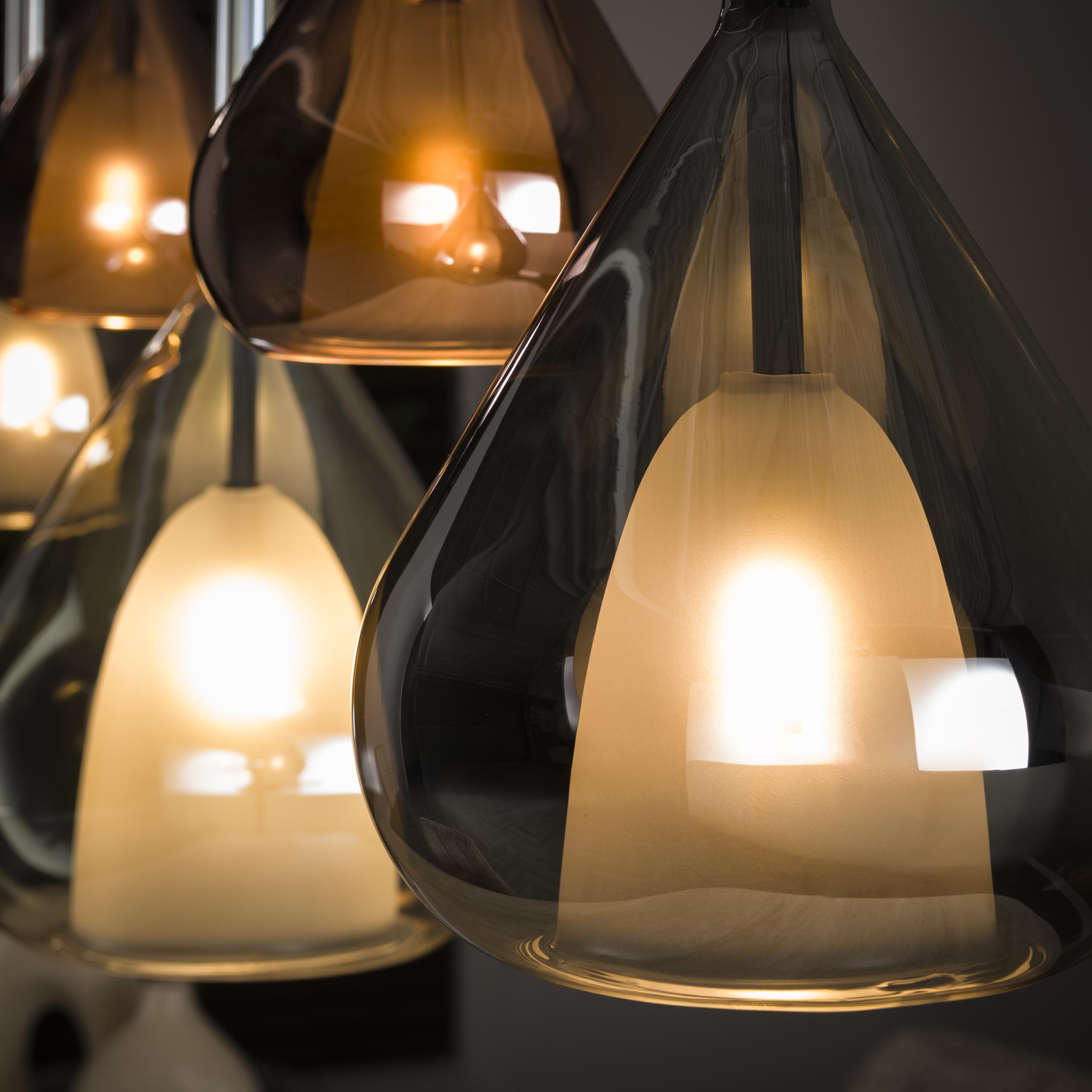 Pendelleuchte Wings 5-flammig in Schwarz - Emmo Design