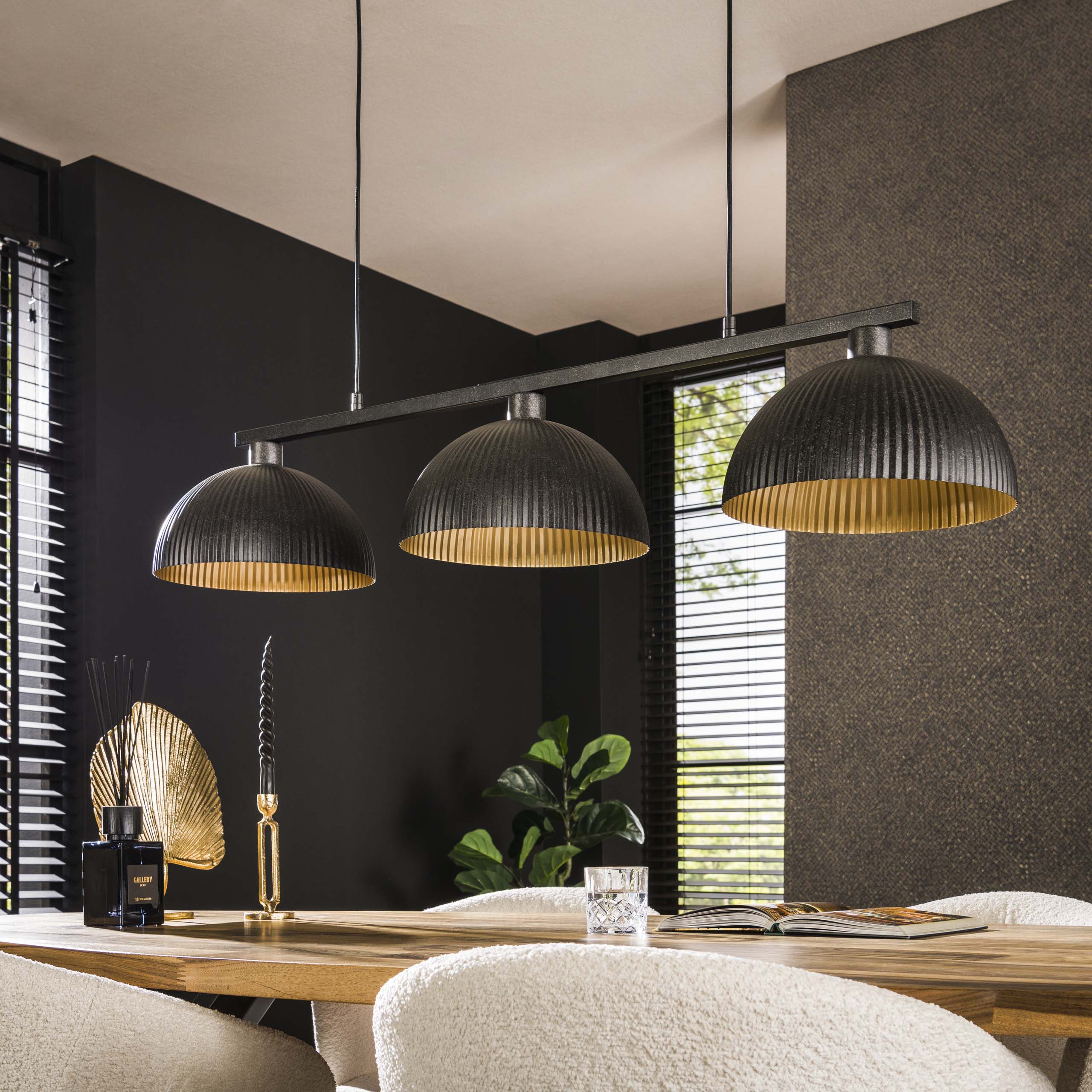 Pendelleuchte Ripple 3-flammig in Artic Schwarz - Emmo Design