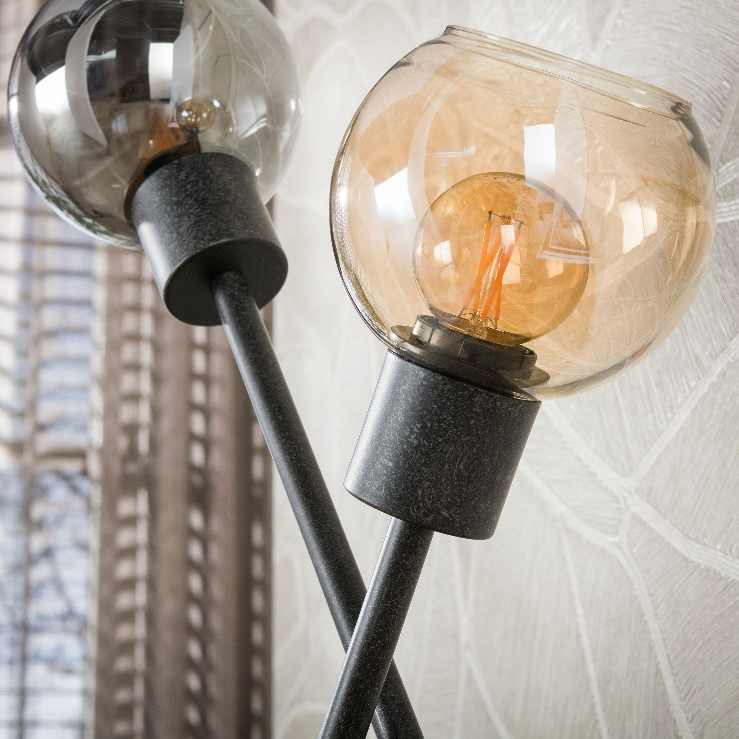 Tischleuchte Sfera Tricolore 2-flammig in Artic Schwarz - Emmo Design