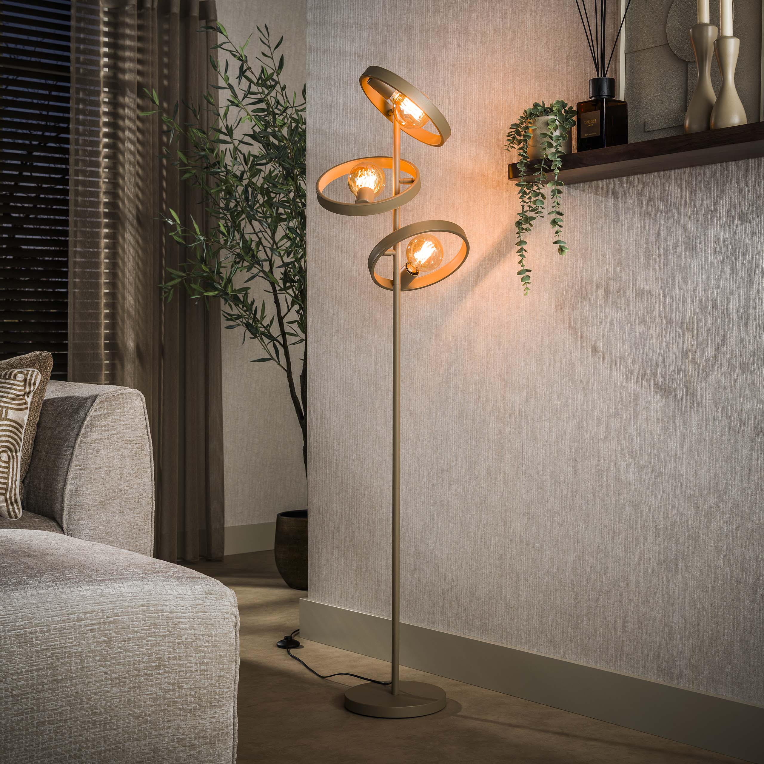 Vloerlamp Hover 3-lichts / Beige - Zijlstra