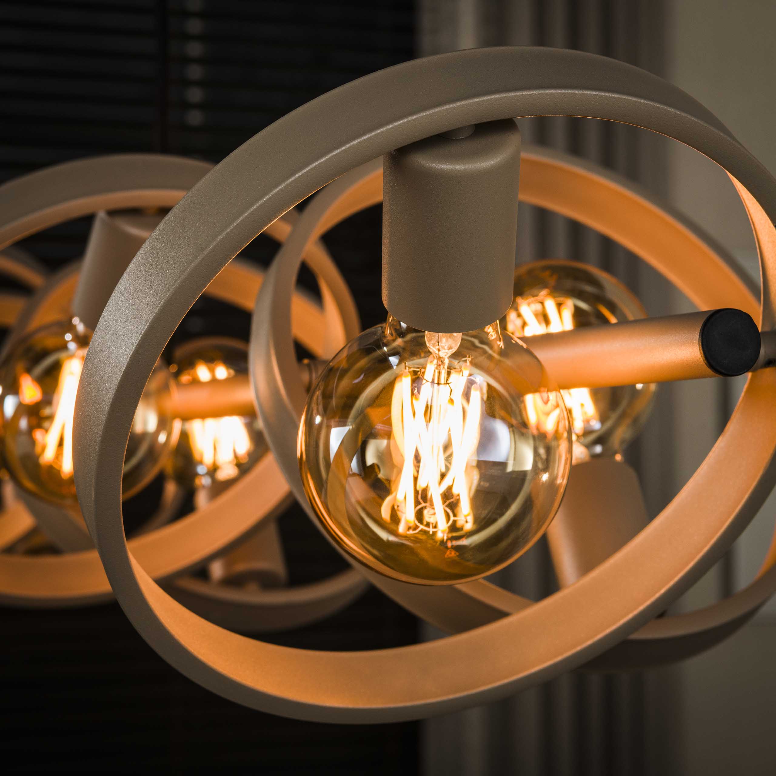 Hanglamp Hover 8-lichts / Beige - Zijlstra
